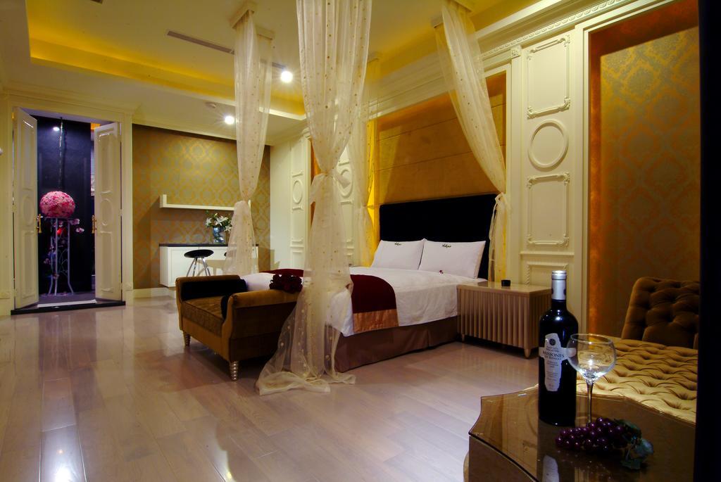 Takao Love Motel Καοσιούνγκ Δωμάτιο φωτογραφία